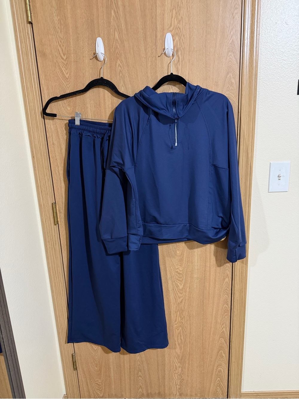 Amazon Women's Navy Blue Lounge Pant Set